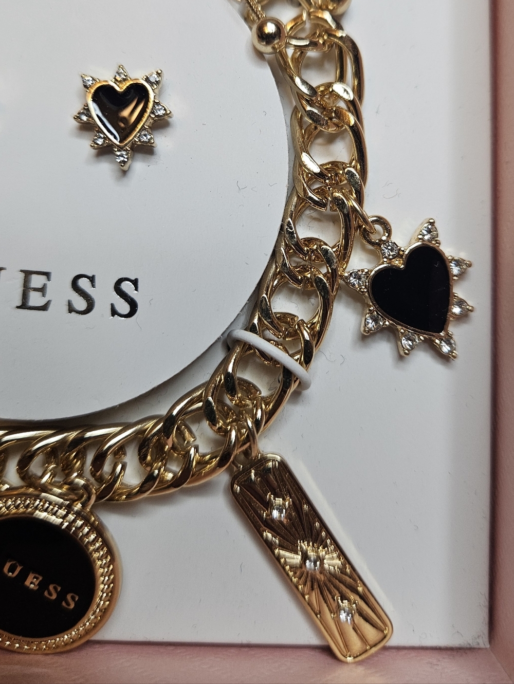 GUESS Gold-Tone Charm Bracelet & Black Heart Stud Earrings Set NIB - Picture 5 of 9